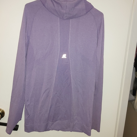 SOLD💥FREE WITH PURCHASE🌷3 for $20!🌷 - Picture 2 of 5